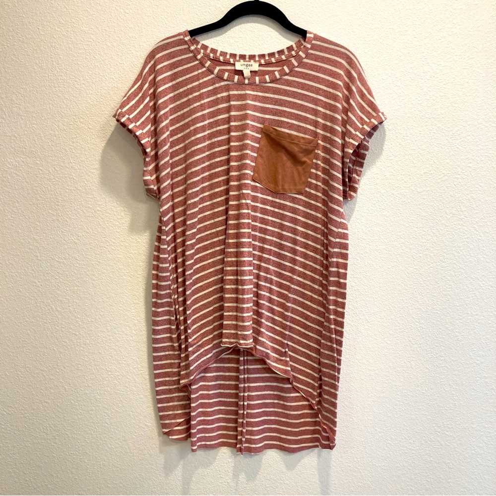 Umgee striped tee w/split back